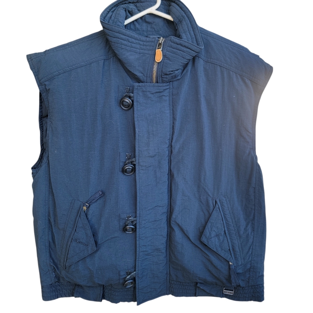 Mountain Goat by White Stag Down Filled Medium Size Navy Blue Puffer Vest Mens